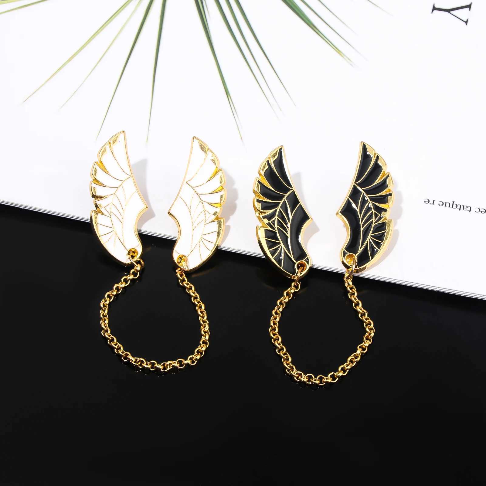Creative wings enamel pin butterfly wings tassel chain LGBT collar feather lapel set jacket brooch womens accessories W240815