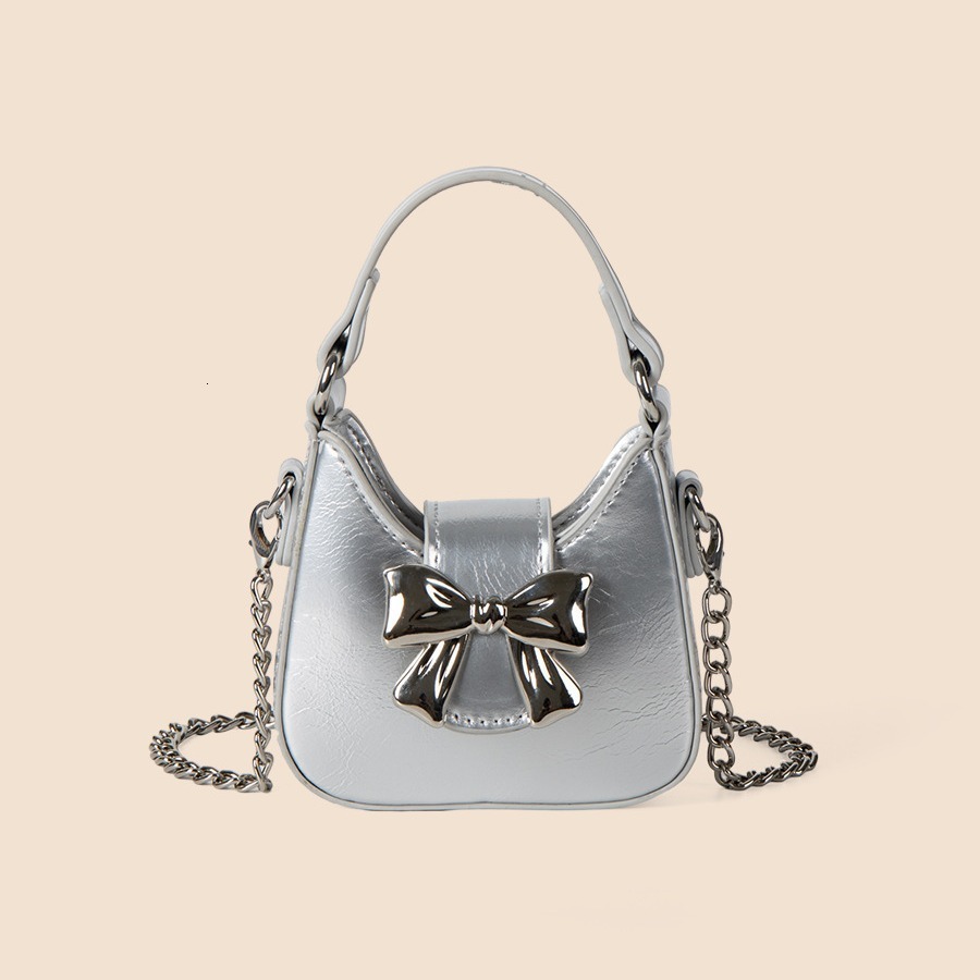 Bow fashion motorcycle sweet and spicy style, versatile summer crossbody, black chain bag, women's high-end sense, niche