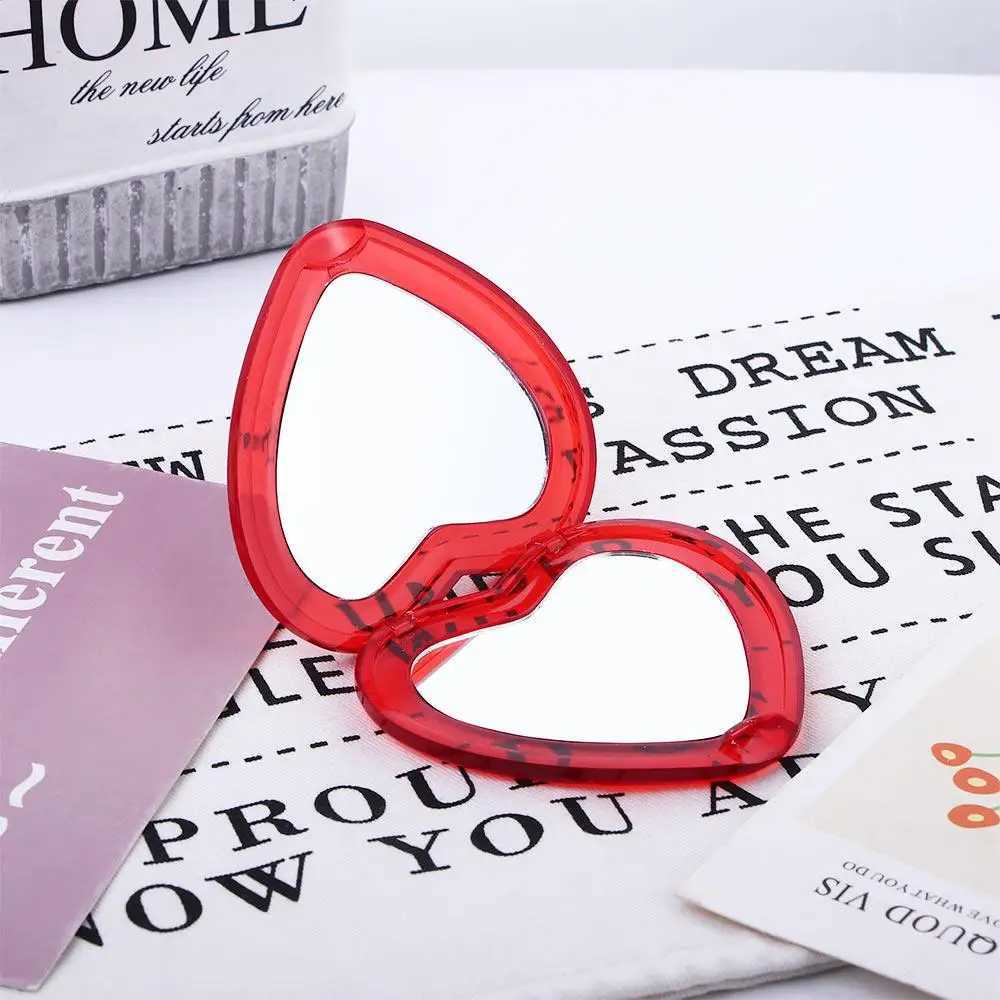 1 PC Heart Shaped Mini Makeup Mirror Compact Pocket Mirror Portable Double-Sided Folding Cosmetic Mirror Women Gifts Y240819