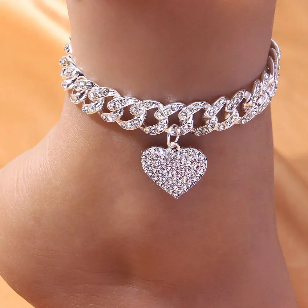 Short and chubby Miami Cuban chain ankle bracelet ice out mens Rhinestone hiphop heartshaped wholesale 240812