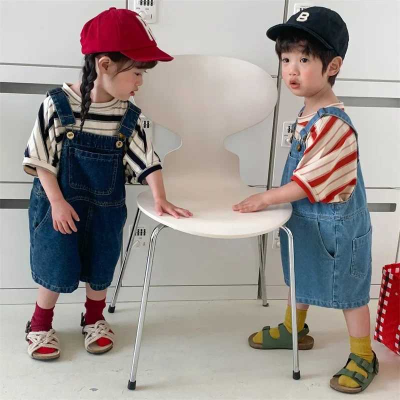 2024 summer childrens denim jumpsuit pendant pants childrens sleeveless top baby girl one-piece jeans Korean boy jumpsuit W240806