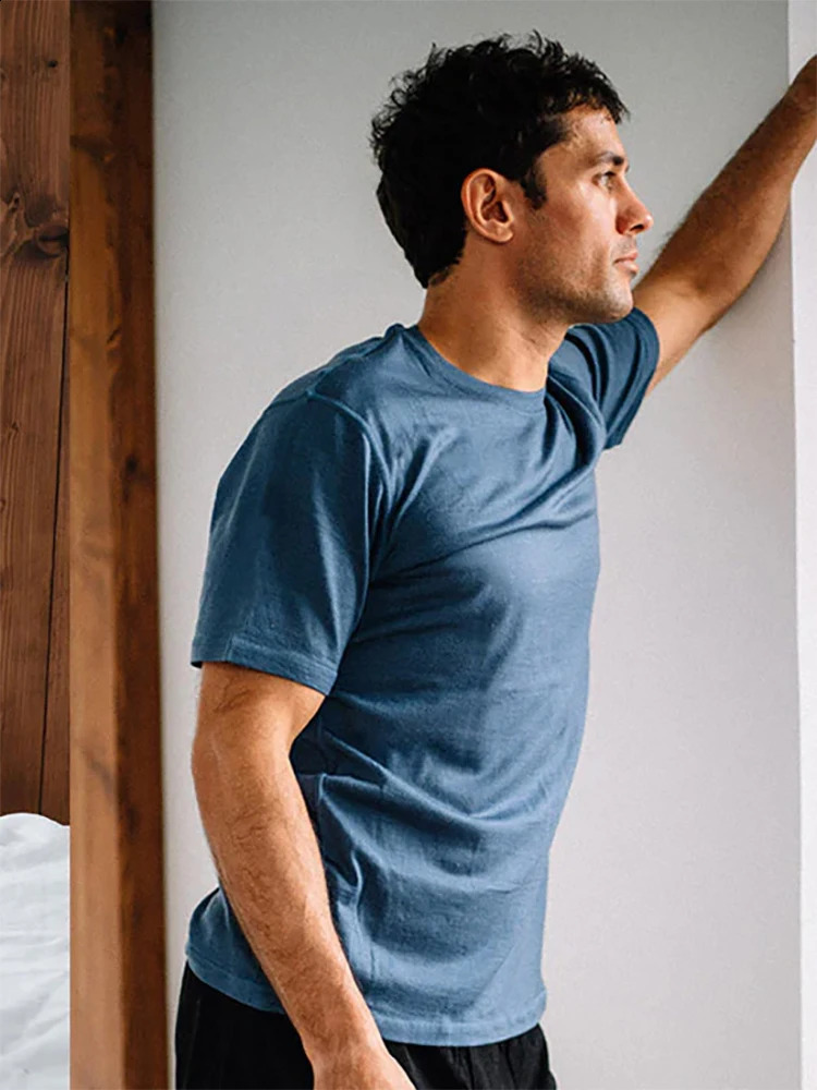 155micron washable Merino wool quick drying mens inspirational breathable hiking short sleeved Tshirt 240819