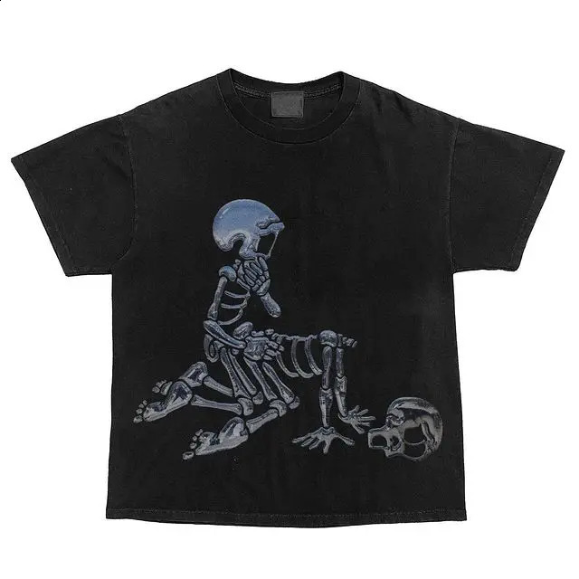 Vintage Skull Short Sleeve T-shirt American hiphop High Street Tops Mens and Womens Fashion Couples Oversized t shirt 240819