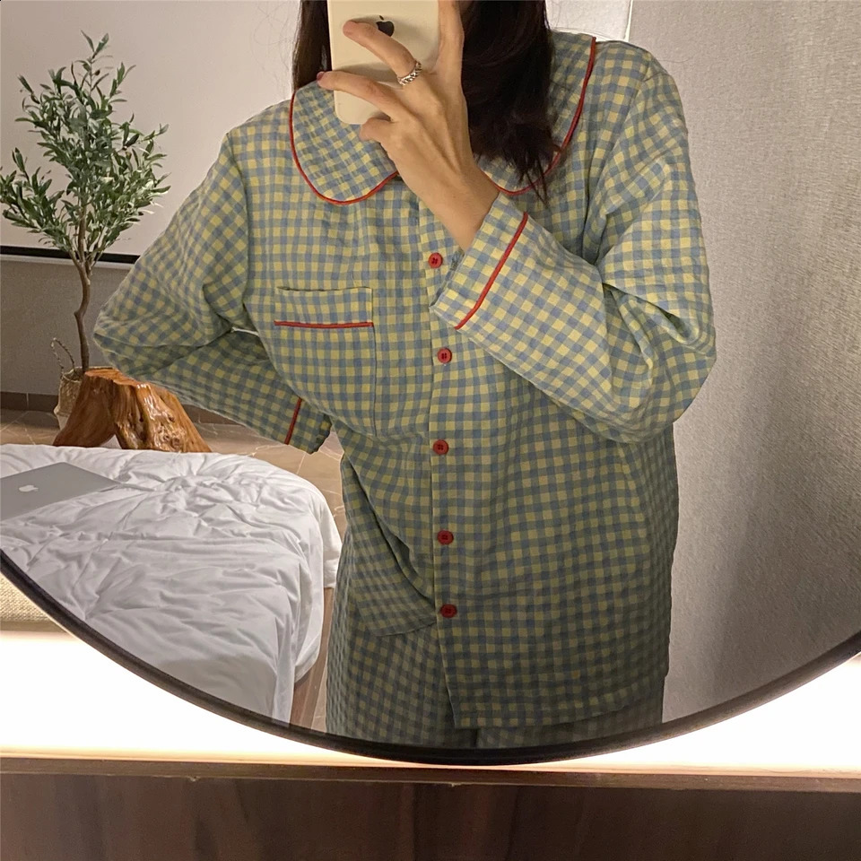 Womens sleepwear autumn spring long sleeved soft set grid cartoon womens family cardigan 240819