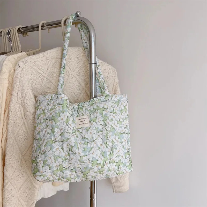 Cotton Floral Tote Bag for Women Handbag Trendy Chic Puffy Top Handle Bag Quilted Padded Shoulder Bag er Shopper Bag 240820