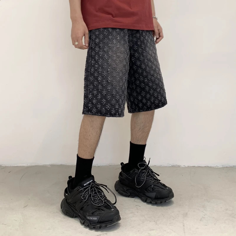 Summer black jacquard mens shorts tear hole knee length denim casual wide leg pants 240819