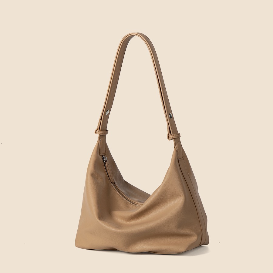 2025S Fashion Designer PU Leather Shoulder Crossbody Crescent Bag Stylish Women s Large Capacity Summer High end Tote Bag