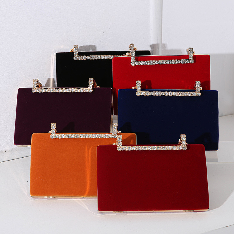 New fashionable and stylish design with diamond inlaid women, hand-held for banquet dress, crossbody small square bag