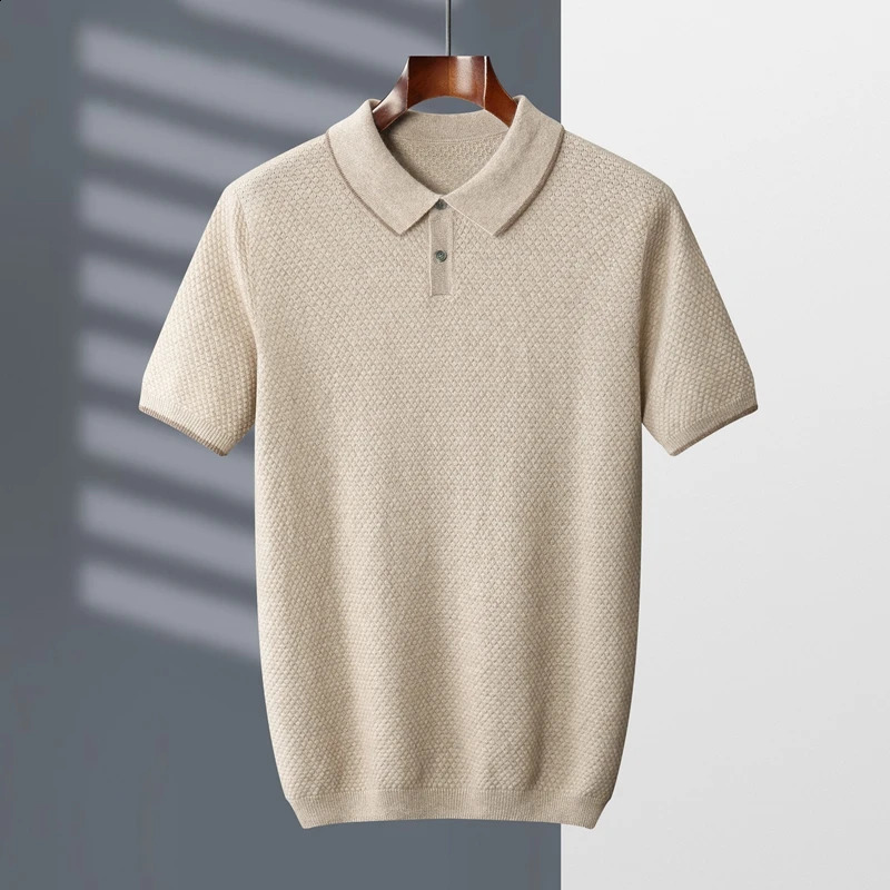 100 Cashmere TShirt Mens POLO Neck Short Sleeve Spring And Summer 2023 Fashion Knitted Pullover Vest 240819
