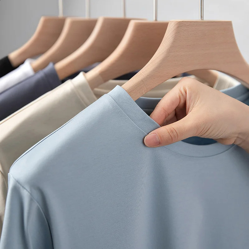 Premium Comfort Lightweight 80s Pima Cotton Long-Sleeve Tshirt Men Classic Solid Color Retro Crew Neck High-Quality Top Tees 4XL 240820