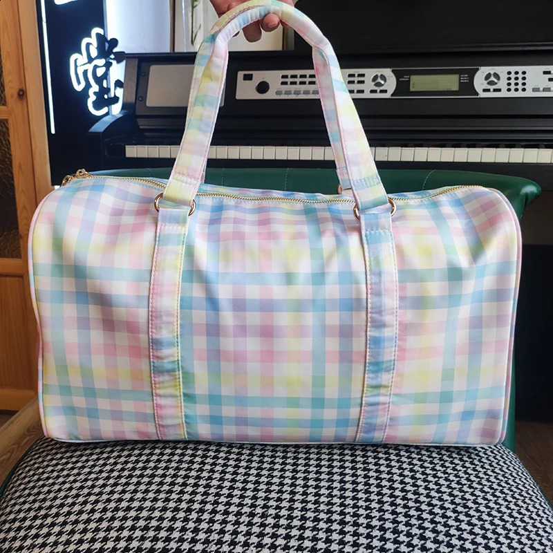 Nylon Waterproof Duffle Bags Travel Handbag Rainbow Gingham Travel Bags Custom Woman Large Fitness Yoga HandbagBags 240819