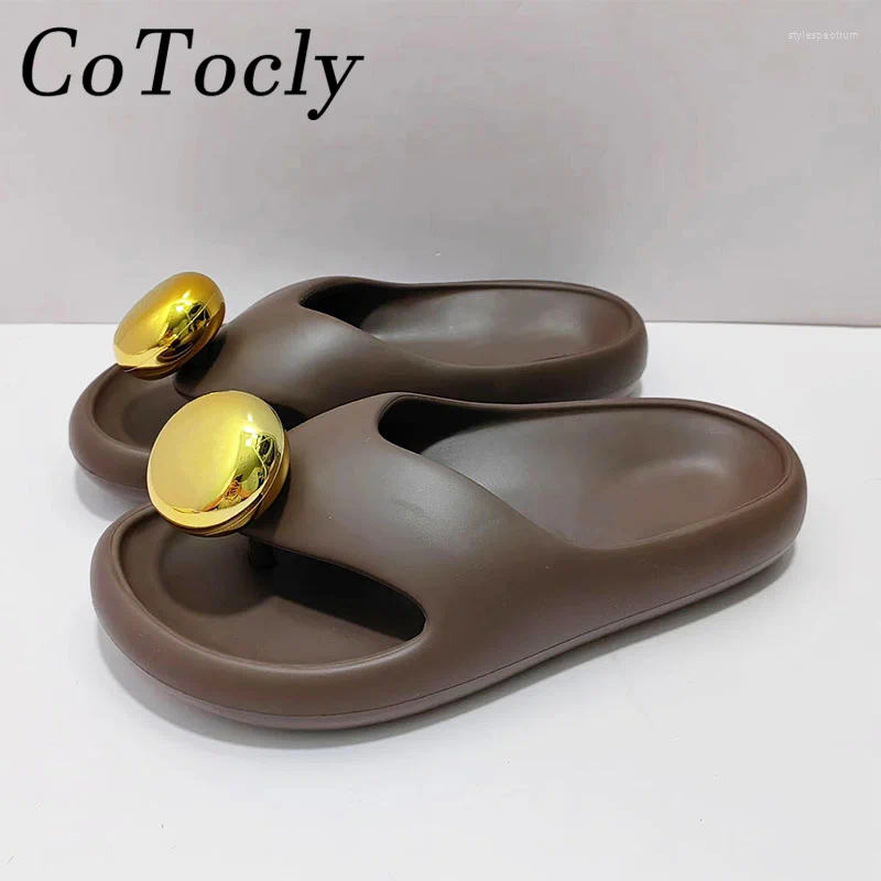 Slippers Summer Flat Woman Flip-ps Casual Holiday Shoes Women Big Button Slides Rubber Waterproof Thick Sole