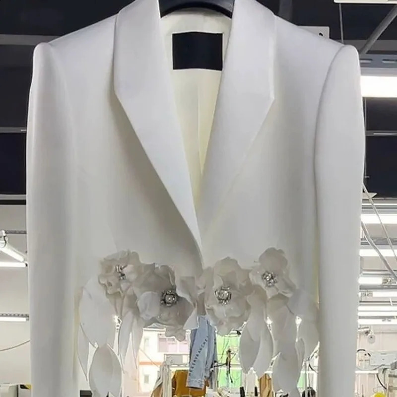 Elegant white 3D floral suit jacket high waisted Tassel Trailblazer Spring and Autumn ruffled bead OL cardigan 240819