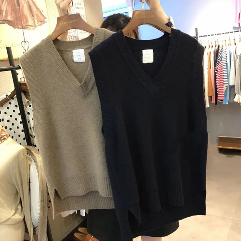 Womens split style jacket Vneck sweater zipper autumn and winter Korean casual blended wool knitted vest 240819