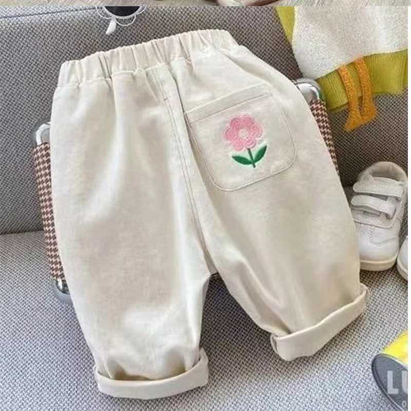 Newly arrived girls jeans pants straight cotton childrens jeans loose denim Trousers fashionable childrens big girl clothing 2023 2 3 4 5 6W240819
