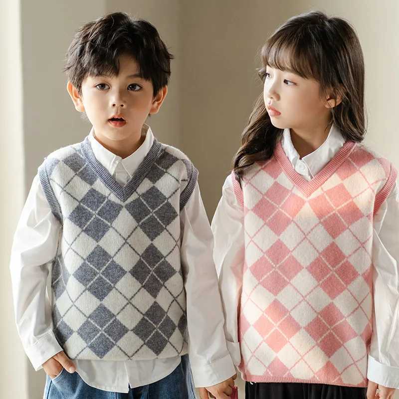 children Winter Wool vest New Patchwork Knitted Cashmere Sweater boys Girls V-Neck Wool Sweater Sleeveless Thickened camisoleXJ240819