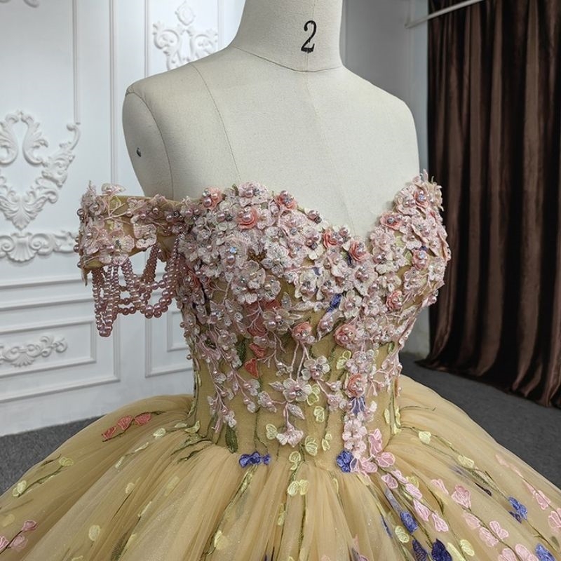 Mexican Champagne Shiny Quinceanera Dresses Pearl Color Applique Tull Birthday Party Princess Sweet 16 Ball Gowns Vestidos 15 XV Anos
