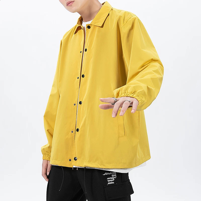 Customized hiphop streetwear plain black jacket retro waterproof lightweight windproof 240819