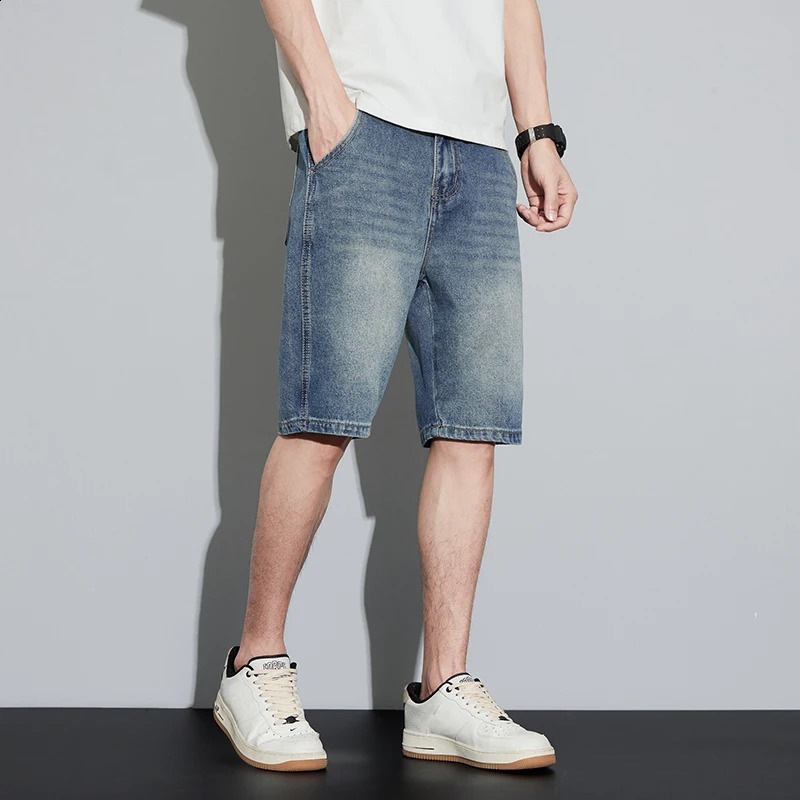 Mens summer shorts denim tight straight blue knee length jeans mens streetwear casual pants 240819