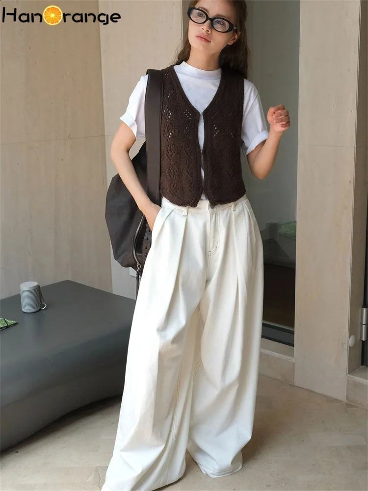 HanOrange Autumn Knight Hollow Diamond Grid Knitted Vest Womens Flexible Sleeveless Sweater Top AlmondCoffee 240819