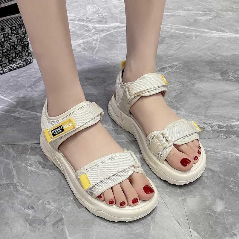 2024 new womens casual sports sandals flat Joker comfortable soft-soled sandals with simple women sandals. CL240806