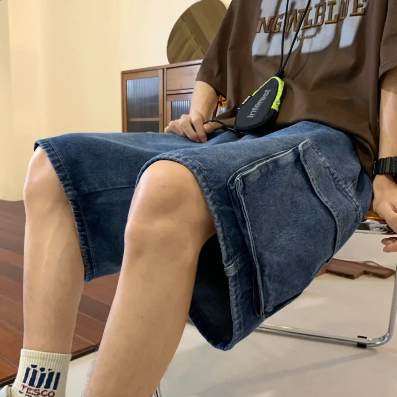 Mens summer denim shorts straight fashion Korean Bermuda pants loose pocket casual jeans streetwear 240819