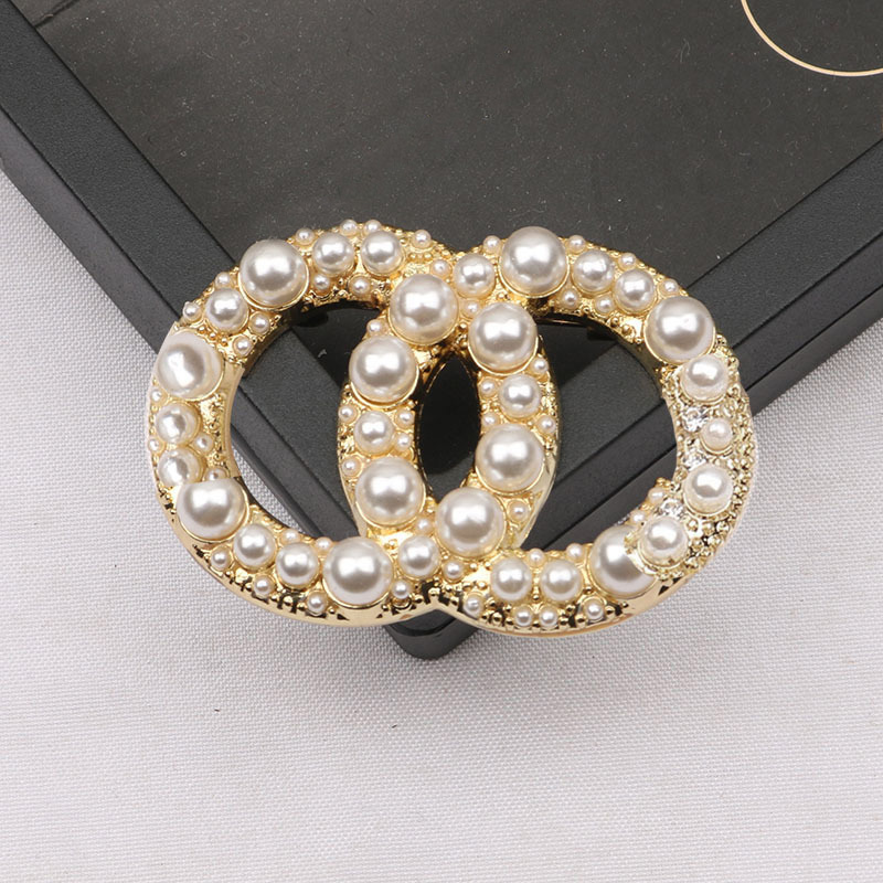 Crystal Brooch For Women Men inlay Rhinestone Pearl Brooches Gold Silver Metal High Quality Classical Jewelry Broochs Pin Christmas Party Gifts Scarf Accessories