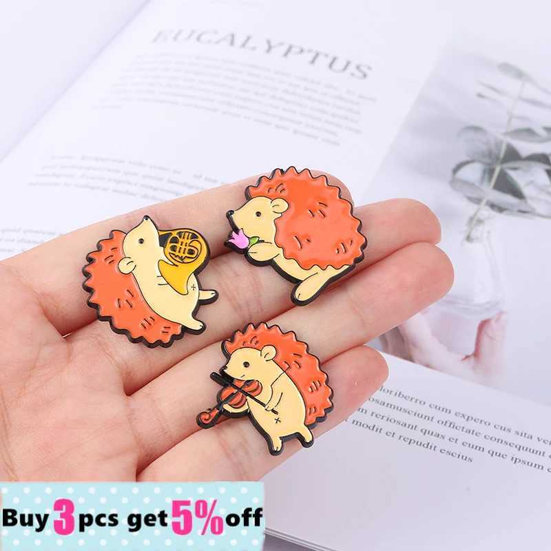 Musical Instruments Flower Chest Saxophone Violin Badge Hedgehog Band Collar Enamel Pin Bag Hat Backpack Accessories Jewelry W240815