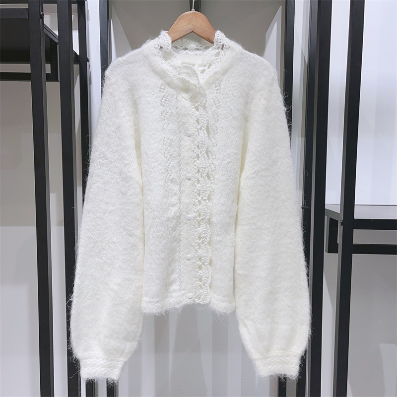 Early spring womens knitted sweater single chest petal decoration hollow cardigan wool soft top 240819