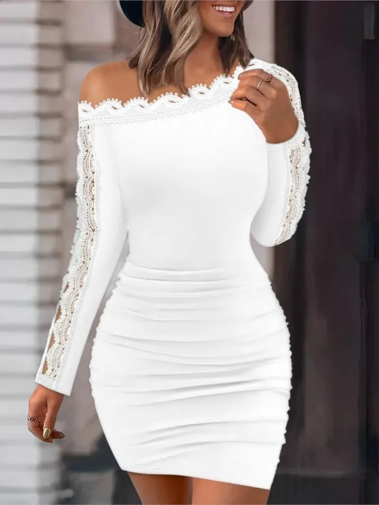Sexy Off Shoulder Lace Slim Mini Dress Women Autumn Fashion Slash Neck Long Sleeve Dresses For Women Skinny Dress Vestidaos 240819