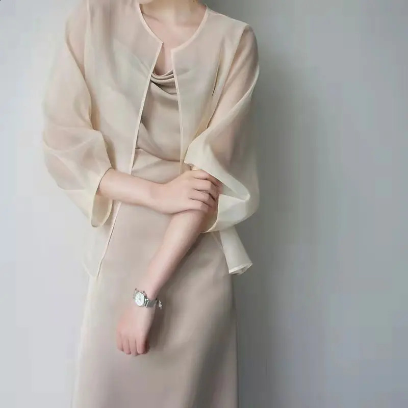 Women Summer Sun-proof Cardigan Through Fashion Sunscreen Thin Shawl Perspective Long Sleeve Blouse Chiffon Organza Coat 240820