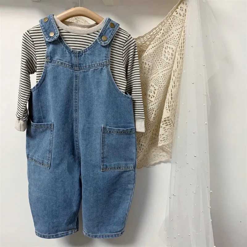 New Simple Fashion Boys Jeans Pendant Denim Pants Casual Denim Hoodie jumpsuit W240806