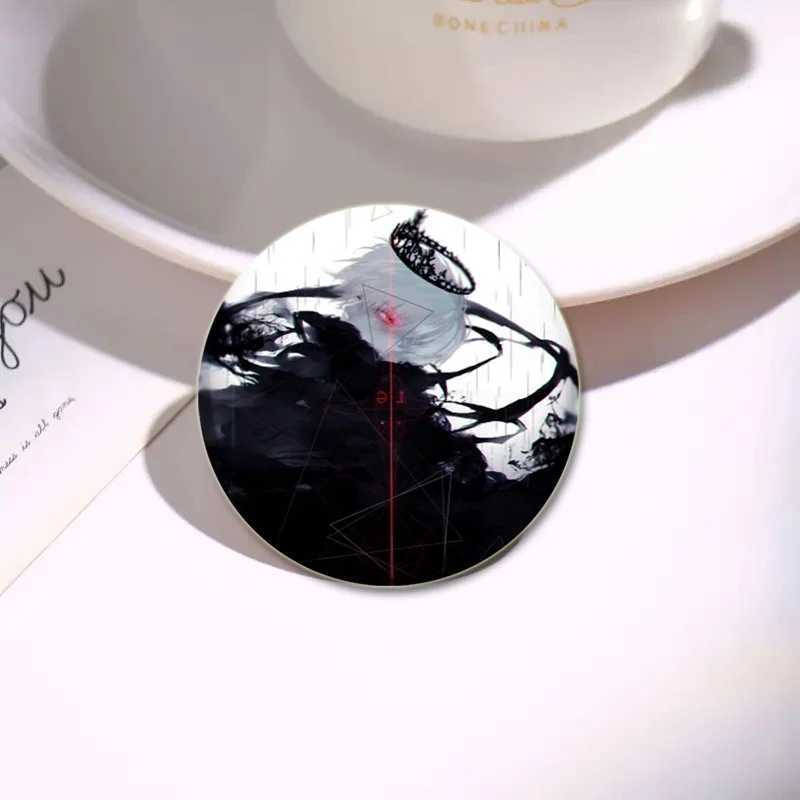 High definition printed pin cartoon character Kaneki Ken badge classic anime Tokyo Ghoul bread brooch backpack clothing gift accessories W240815