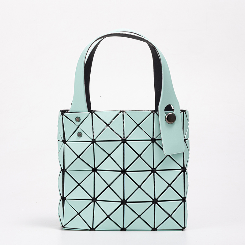 2024 new diamond grid women's niche high-end handbag with large capacity small square box tote bag
