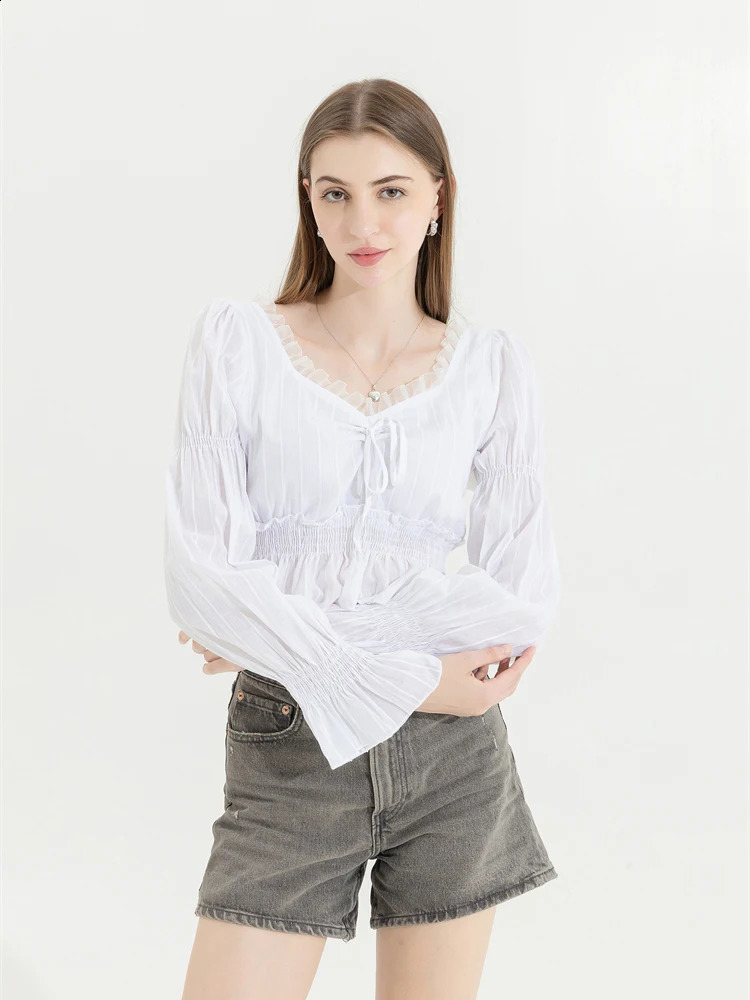 French pleated lantern womens long sleeved shirt springsummer item retro white square collar top 240819