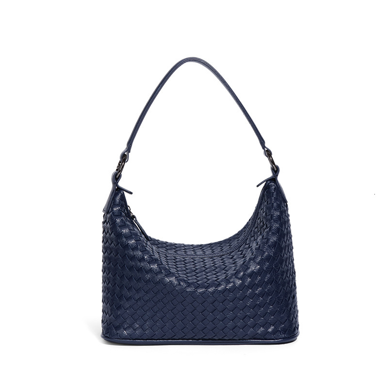 Light New Moon Woven Handheld Large Capacity Underarm Simple and Luxury Women's Bag