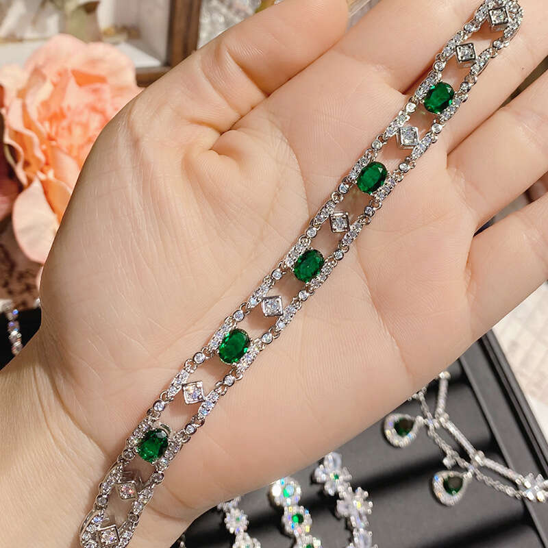designer bracelet Ins Top Sell women's full diamond Wedding bracelet Luxury Jewelry 925 Sterling Silver temperament emerald Diamond Gemstones Par - view 8
