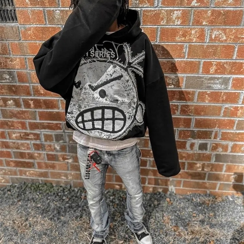 Streetwear Sweatshirt Harajuku Hip Hop Cartoon Graphic Printed Oversized Hoodies Men Women Y2K Gothic Black Pullover Hoodies 240819