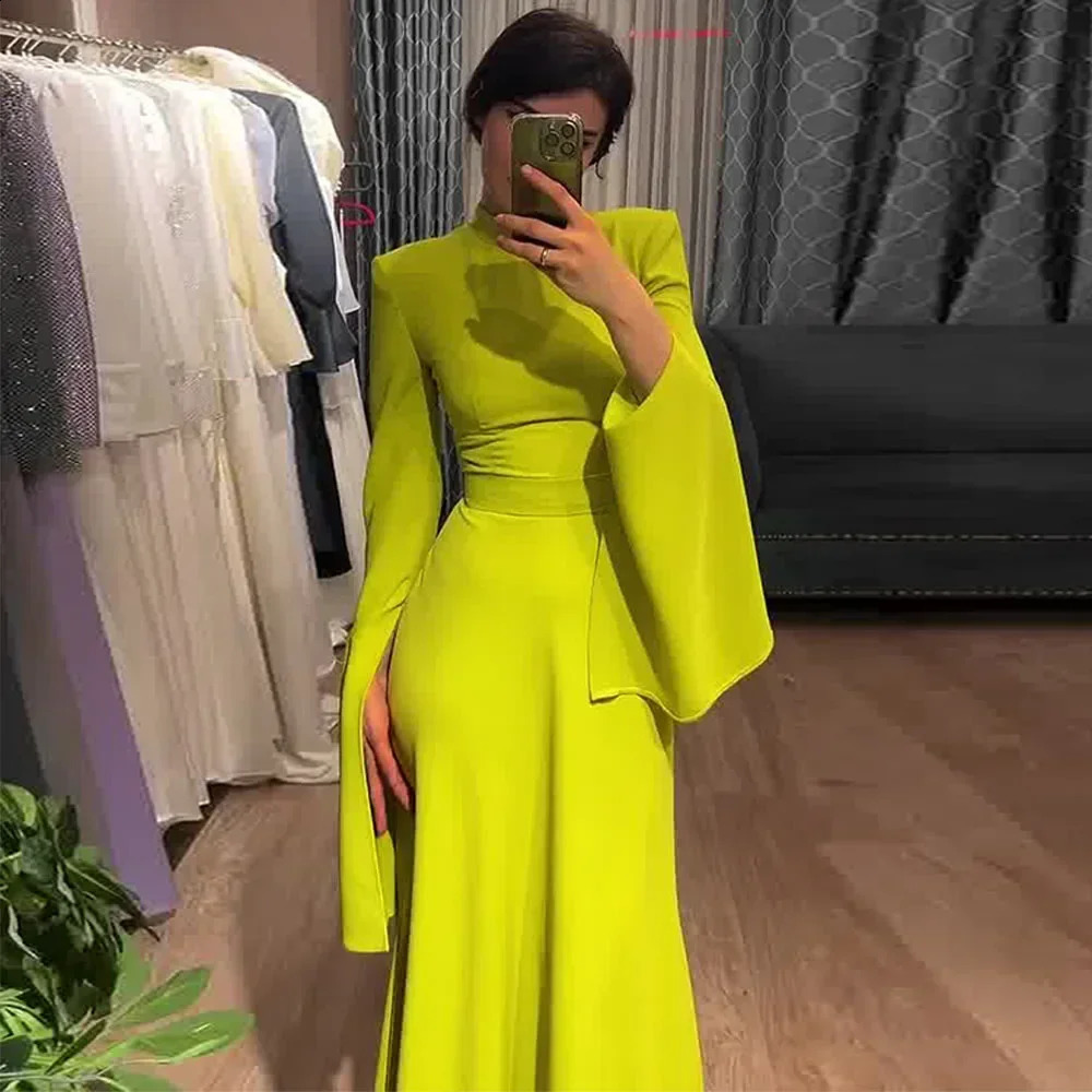 Eid Muslim Party Dress for Women Split Butterfly Sleeve Abaya Morocco Ramadan Slim Fit Vestidos Largo Dubai Arab Long Robe 240819
