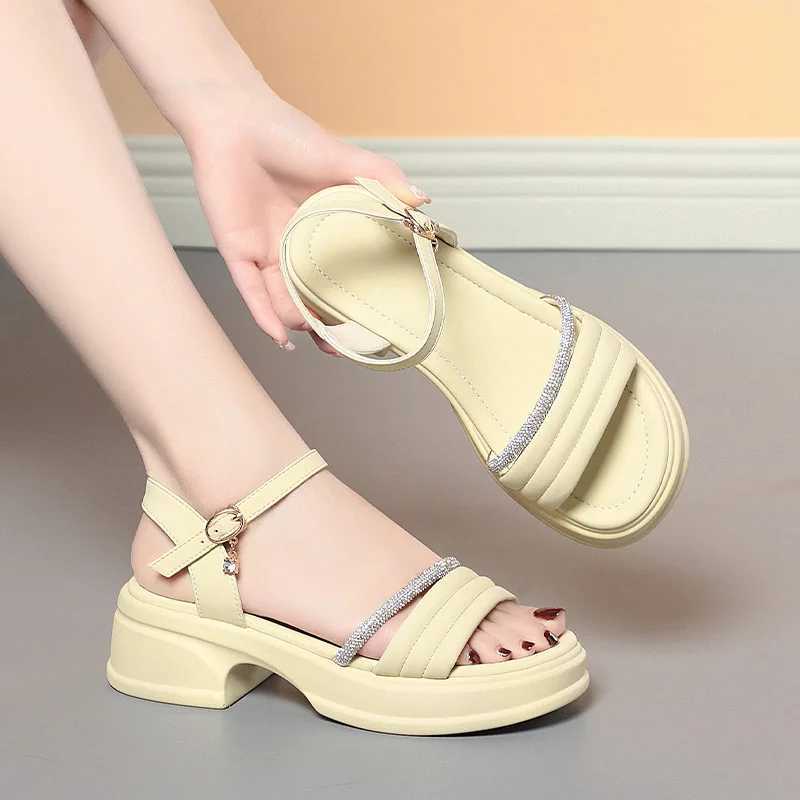 Comfortable Rhinestone Soft Leather Shoes Platform Sandals Summer 2024 Womens Med Square Heels Sandals For Office Mom Elegant CL240806