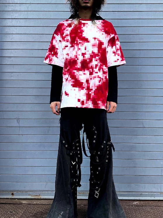 Streetwear Y2k T Shirt Harajuku Punk Red Pixel Style T Shirt for Mens and Womens Hip Hop Trend Round Neck Short Sleeved Tops 240819