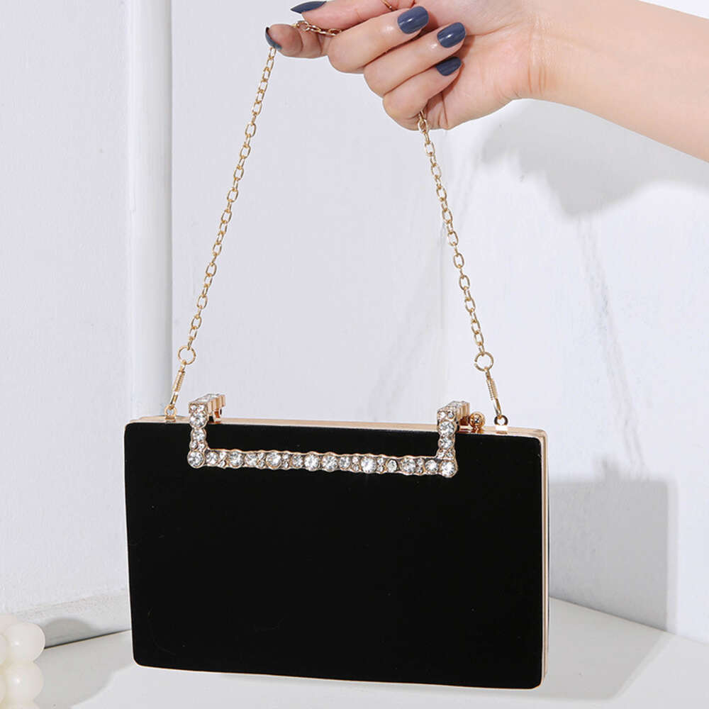 New fashionable and stylish design with diamond inlaid women, hand-held for banquet dress, crossbody small square bag