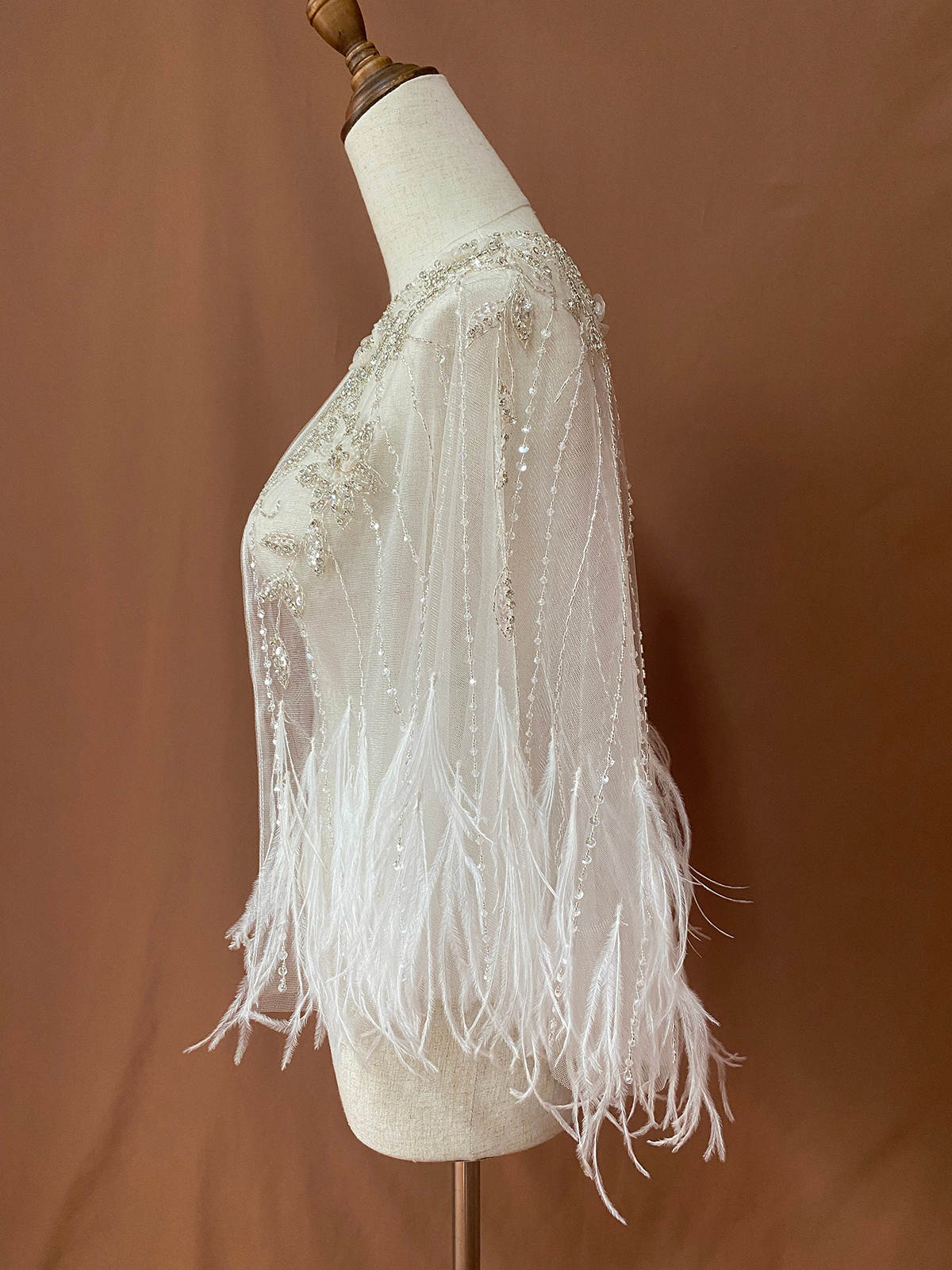 Luxury Lace Appliques Crystal Bridal Shawl Wrap Wedding Accessories Wedding Jacket Shawl Bridal Coat Custom Made