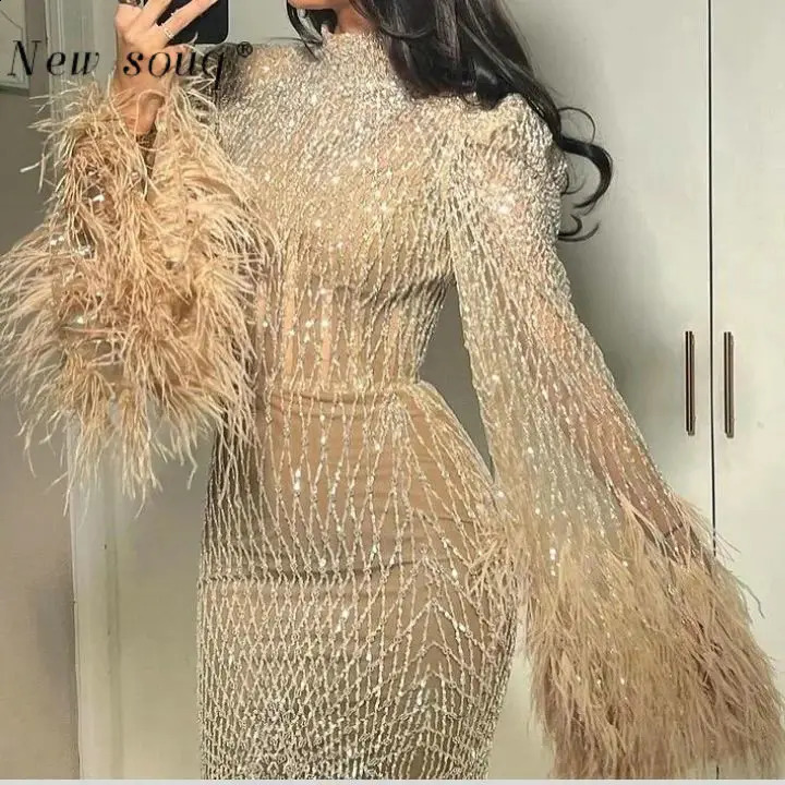 Dubai Arabic Nude Champagne Feathers Long Sleeves Muslim Evening Dresses Floor Length Sparkly Beaded Sequins Womens Party Gowns 240819