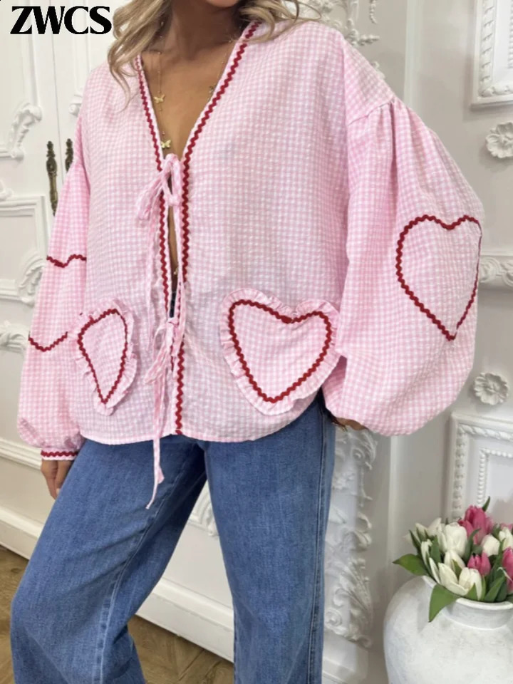 Flat weave bow lace heartshaped pocket womens pink long puff sleeves Vneck casual shirt spring loose top 240819