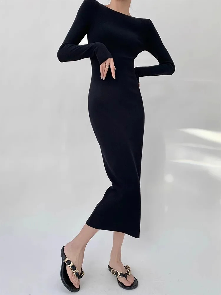 Black Knitted Dress For WomenS Spring And Autumn Style Simple And High End Hip Hugging Slim Fit Long Dress 240819