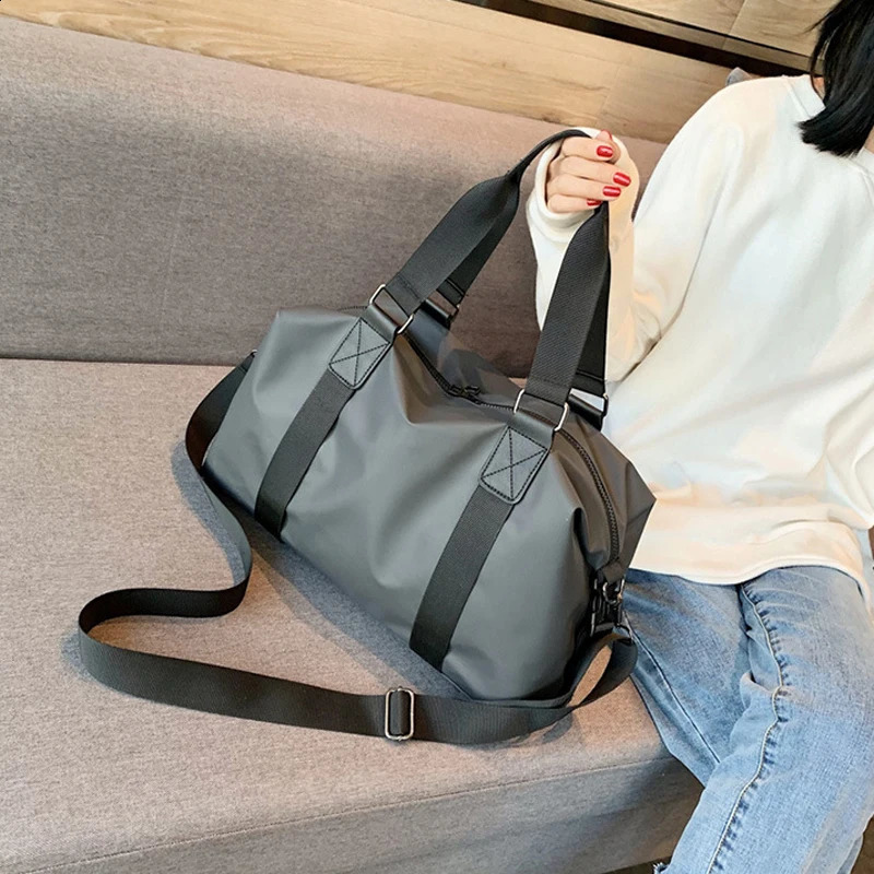 Waterproof Oxford Cloth Travel Bag Travel Handbag Women Large Capacity Fashionable Shoulder Bag Sports Fitness Handbags 240819