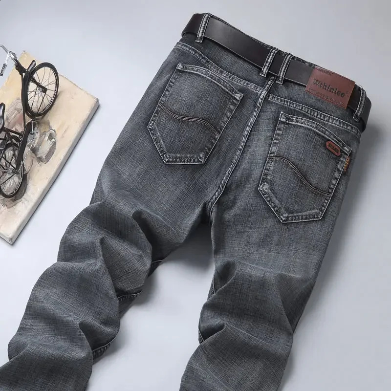 Mens Jeans Straight with Pockets Trousers Stretch Man Cowboy Pants Elastic Trend 90s Streetwear Wide Leg Stacked Harajuku 240819