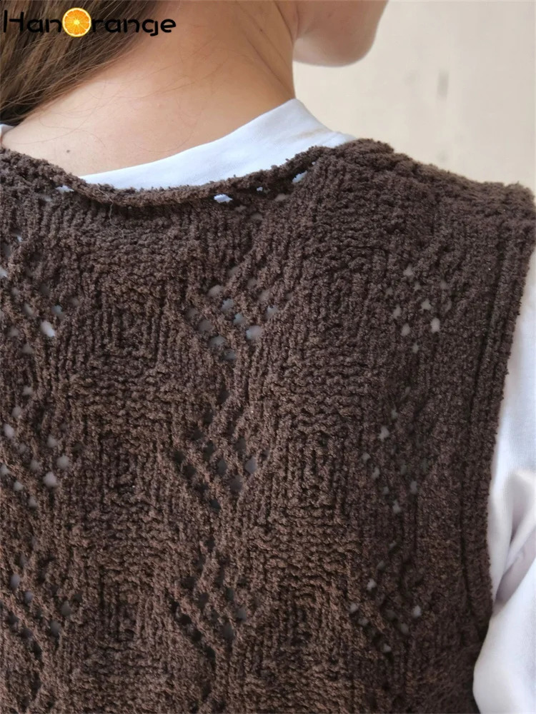 HanOrange Autumn Knight Hollow Diamond Grid Knitted Vest Womens Flexible Sleeveless Sweater Top AlmondCoffee 240819