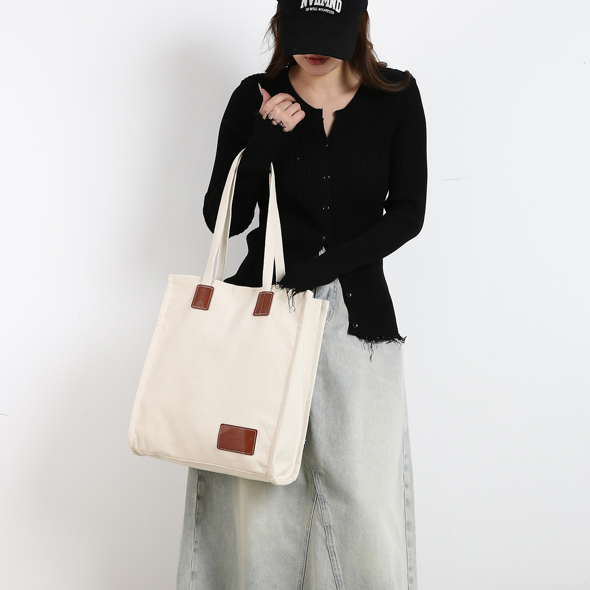 Paris street fashion women's beige classic canvas tote fashionable large capacity simple casual student bag